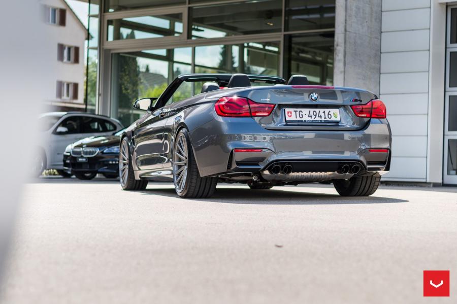  BMW M4 Convertible on Vossen Wheels (VFS2) 2017 года  (фото 15 из 16)